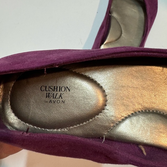 NWOT Cushion Walk By Avon Women’s Flat Slip On Open Toe Shoe Purple Size 8 - Picture 5 of 7